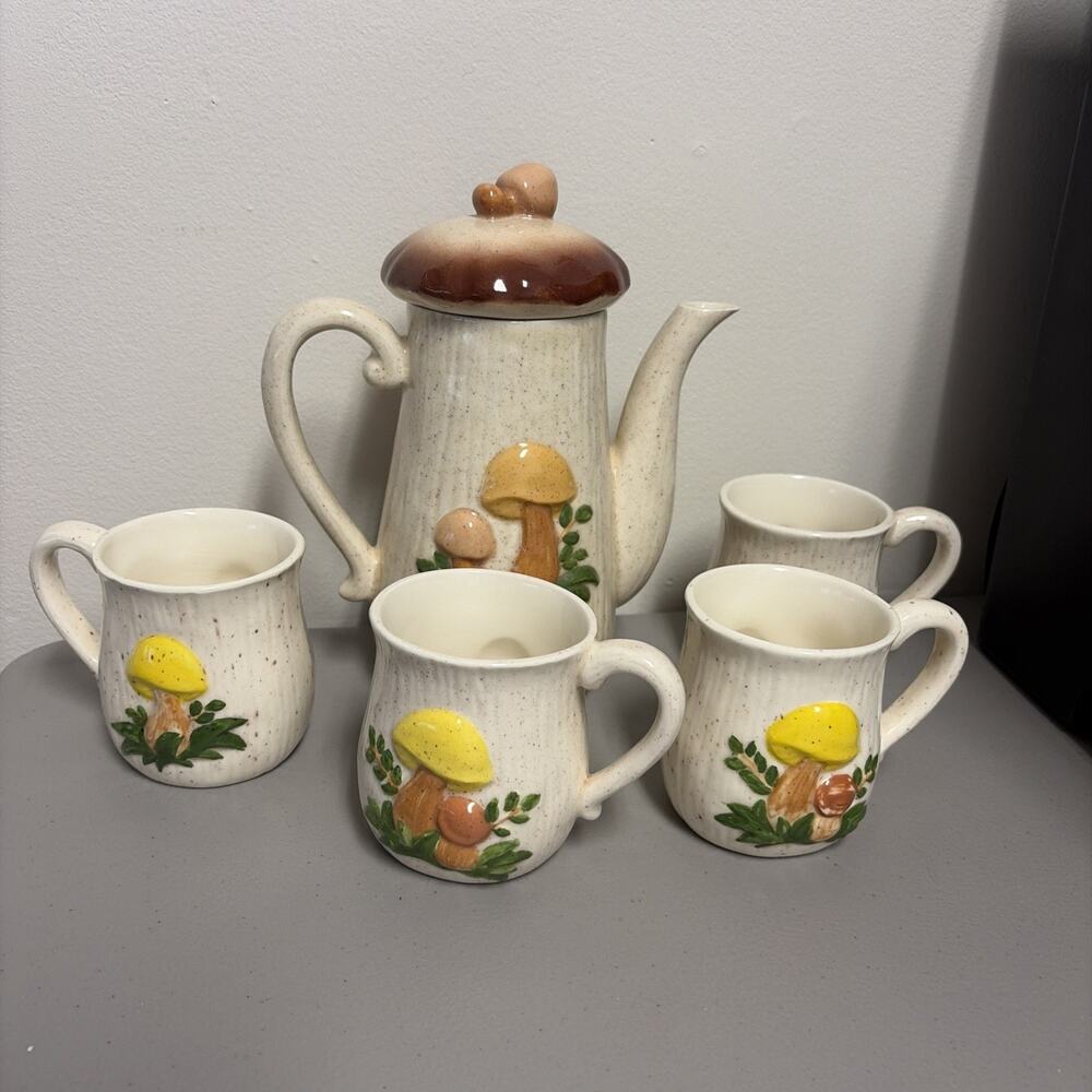 Gorgeous MCM Mushroom Tea Set Cups Mugs & Teapot Handmade Vintage Mushrooms 5 Pc